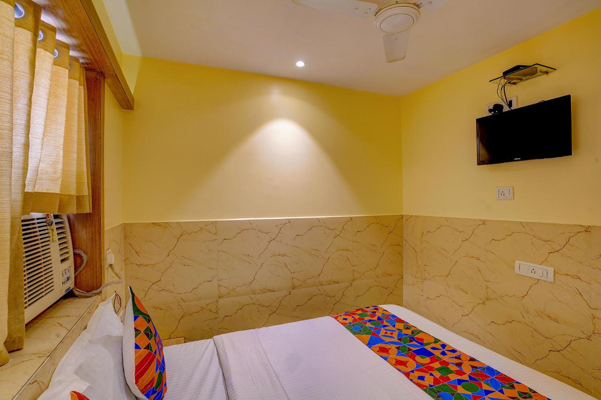 Fabhotel Starwood Residency - Behind Bmw Car Showroom Navi Mumbai Eksteriør billede