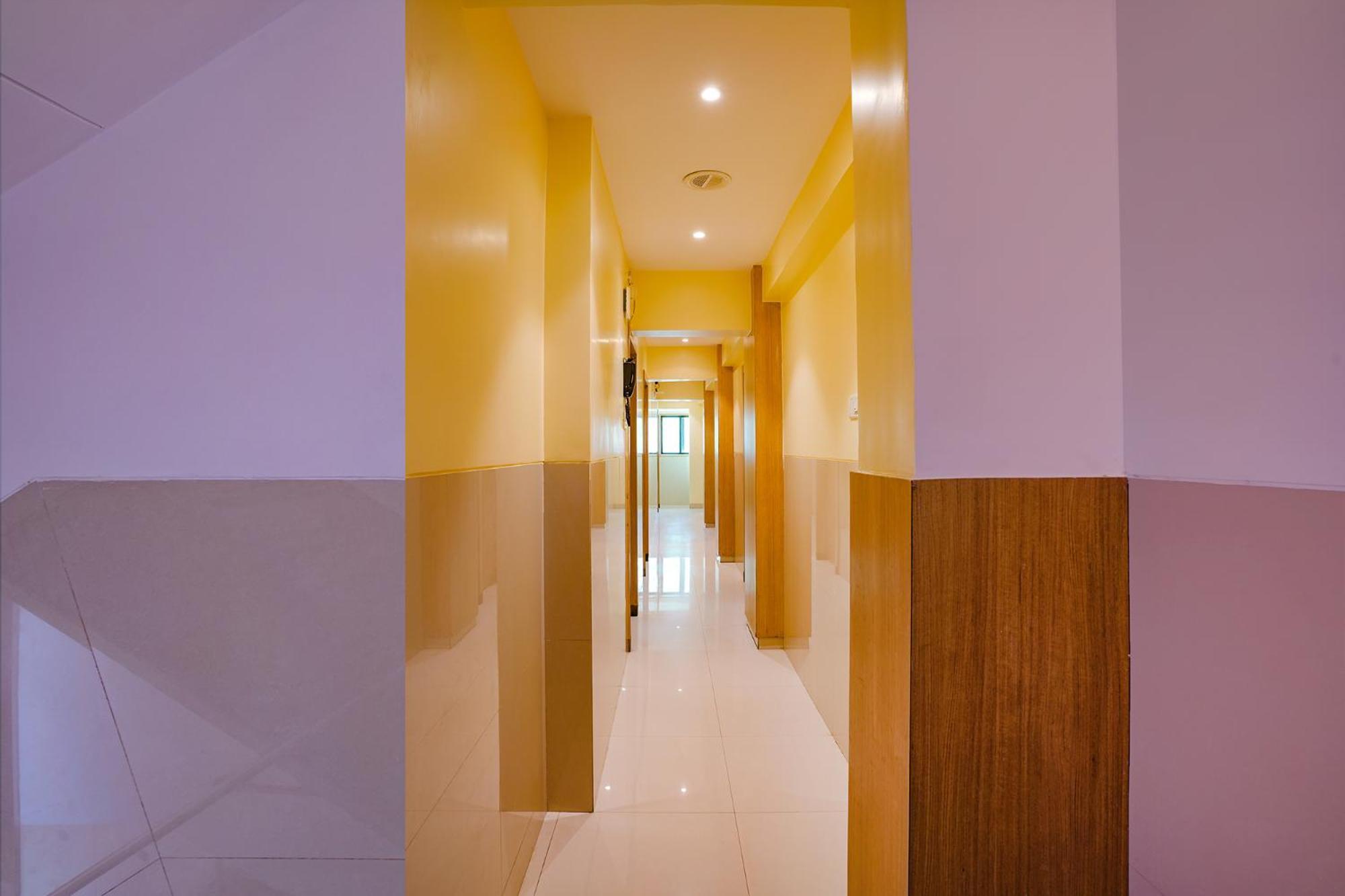 Fabhotel Starwood Residency - Behind Bmw Car Showroom Navi Mumbai Eksteriør billede